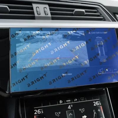 audi-q8-e-tron-2022-2025-11-3-multymedia