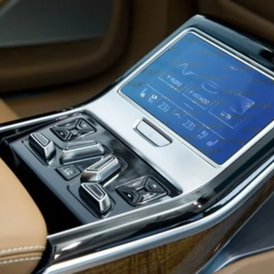 bg-audi-a8-2018-tab-6-9