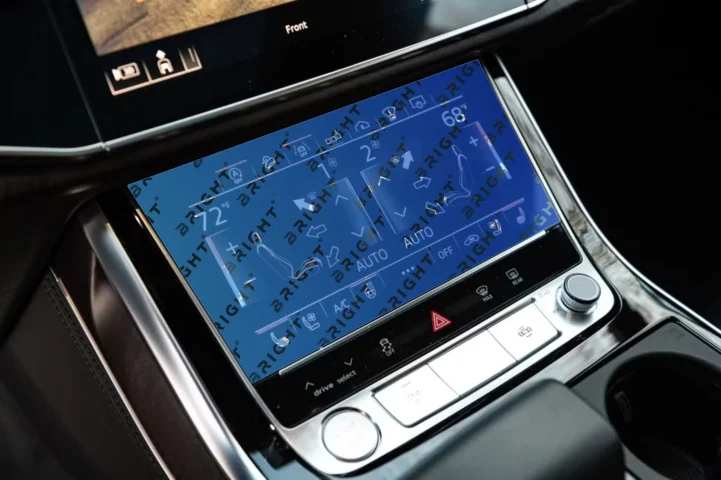 bg-audi-q8-2018-clim-10-2