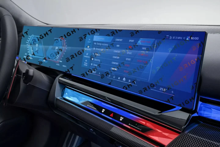 bmw-x5-2022-30-1-panel-pryladiv
