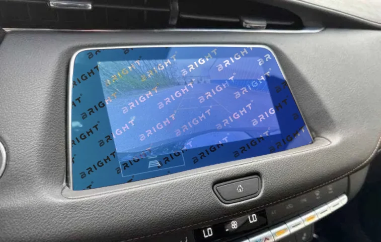 cadillac-xt-4-2018-2023-10-9-multymedia