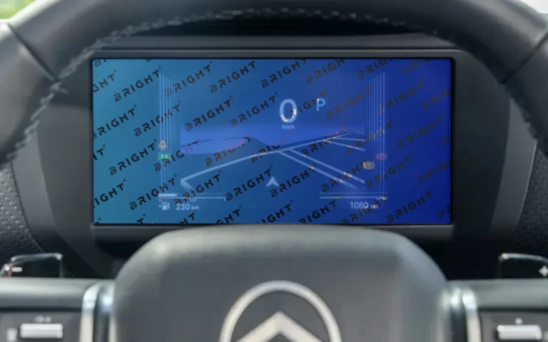 citroen-c4-2025-10-panel-pryladiv
