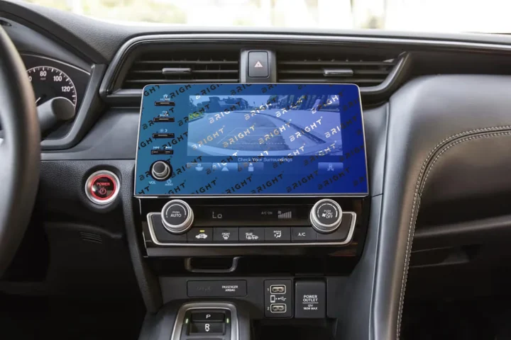 honda-insight-2018-11-1-multymedia