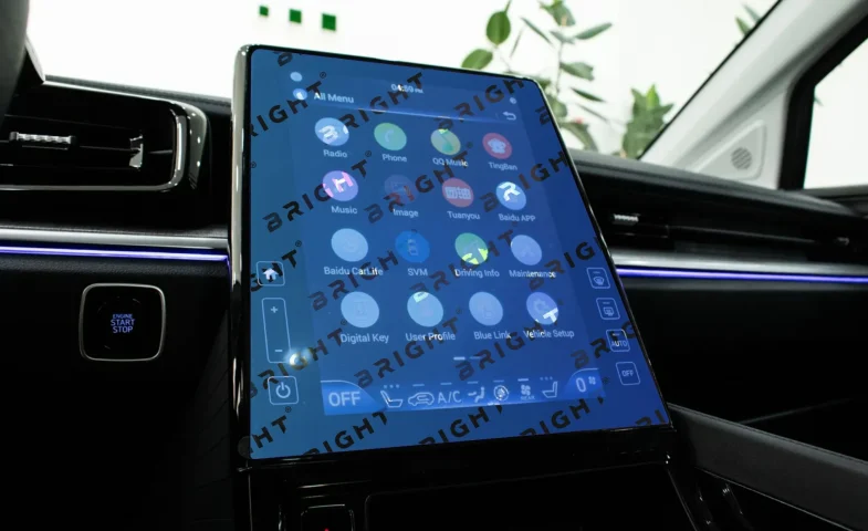 hyundai-custo-2021-13-2-multymedia