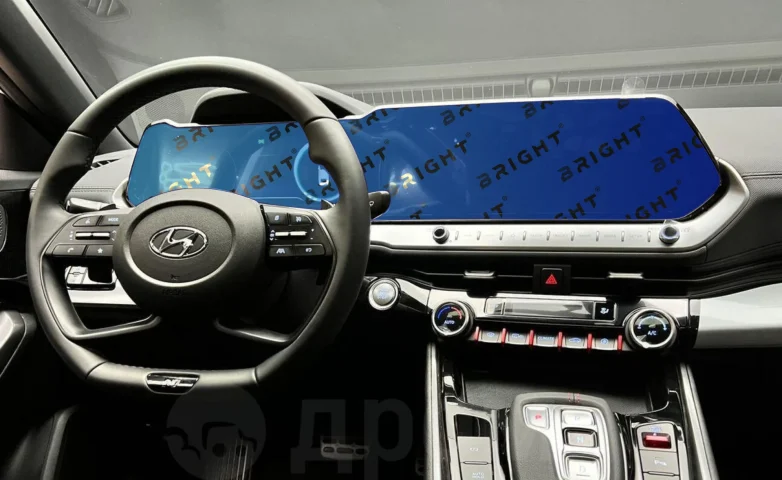 hyundai-lafesta-2021-28-7-panel-pryladiv