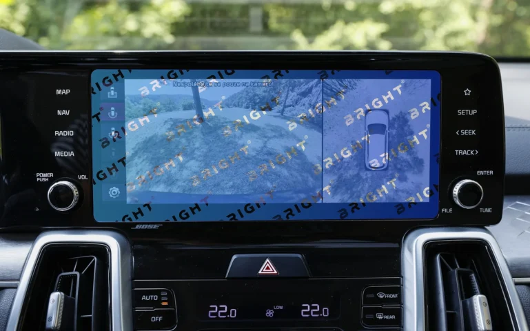 kia-sorento-2020-2023-10-9-multymedia