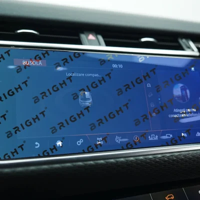 land-rover-range-rover-velar-2020-2023-11-7-multymedia