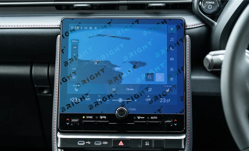 lexus-lbx-2023-11-1-multymedia
