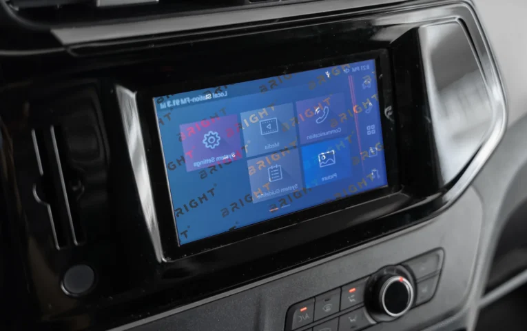 maxus-edeliver-3-2020-6-8-multymedia