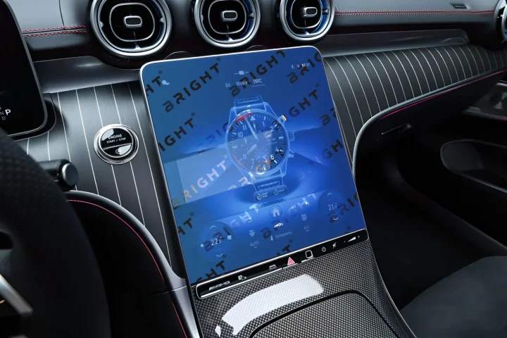 mercedes-benz-cle-class-2023-13-5-multymedia