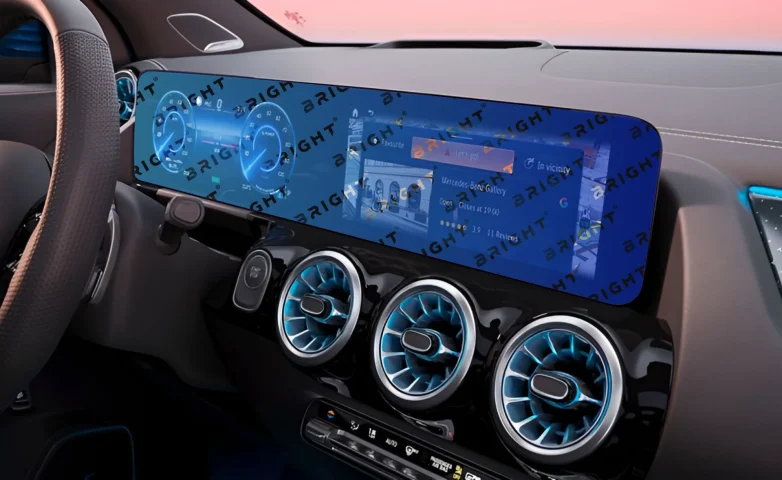 mercedes-benz-eqb-2021-24-7-panel-pryladiv