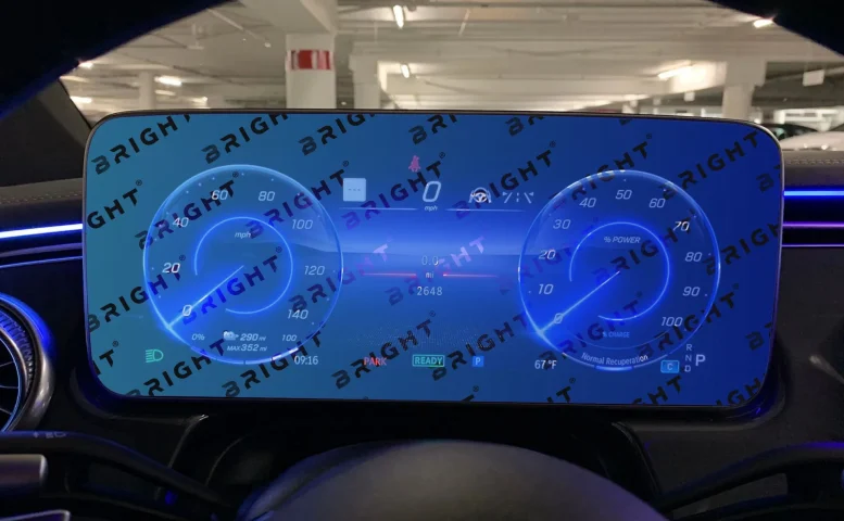 mercedes-benz-eqs-2022-14-5-panel-pryladiv