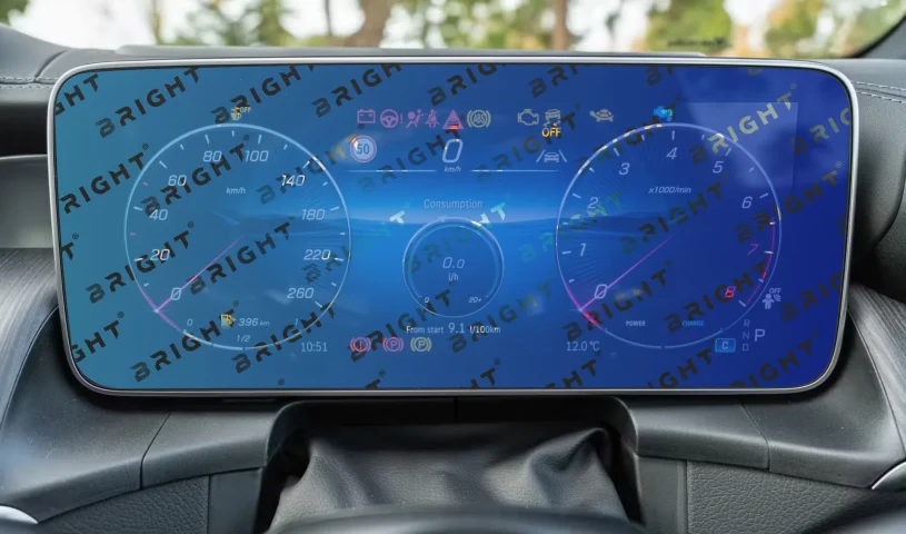 mercedes-benz-glc-class-2023-14-4-panel-pryladiv