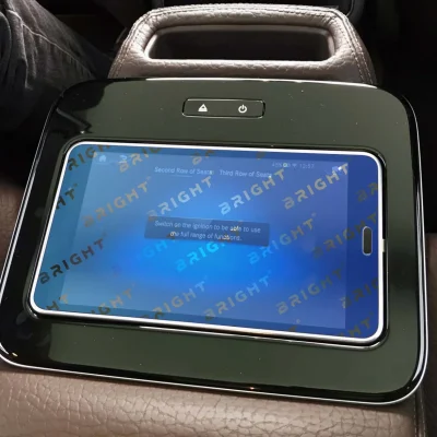 mercedes-benz-gls-class-2019-8-2-zadnii-planshet