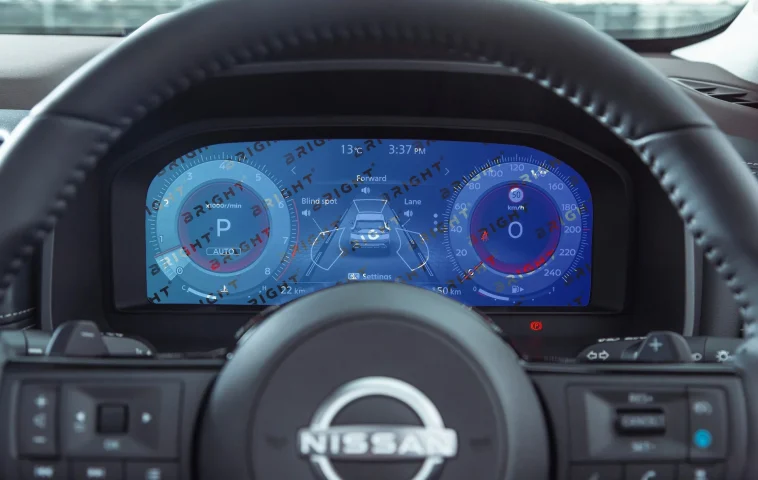 nissan-x-trail-2022-12-1-panel-pryladiv
