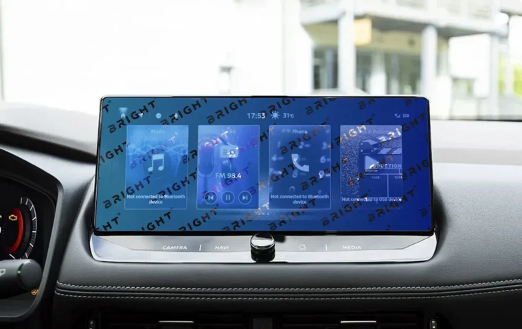 nissan-x-trail-2022-13-7-multymedia
