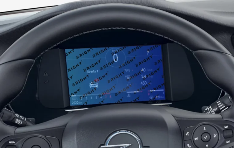 opel-corsa-2019-6-9-panel-pryladiv