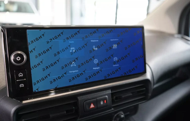 peugeot-rifter-2024-11-1-multymedia-v2