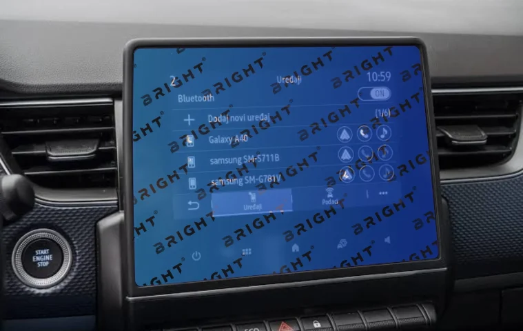 renault-arkana-2024-9-6-multymedia