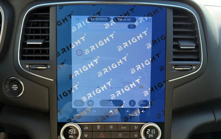 renault-megane-2016-2022-11-6-multymedia