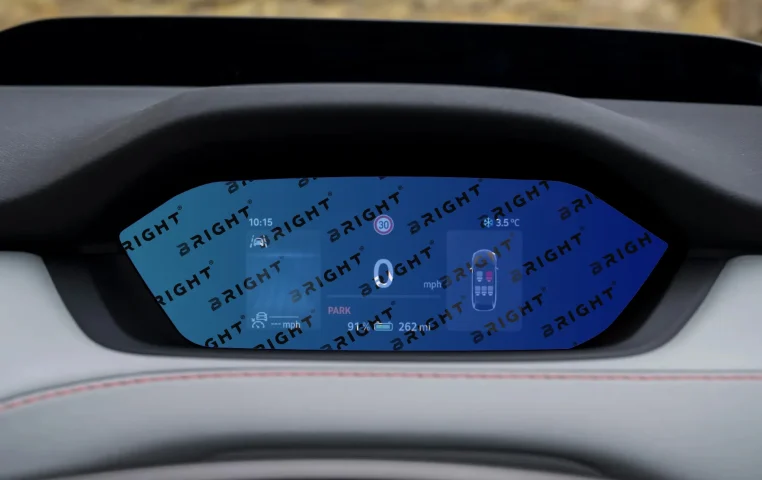 skoda-elroq-2025-9-2-panel-pryladiv