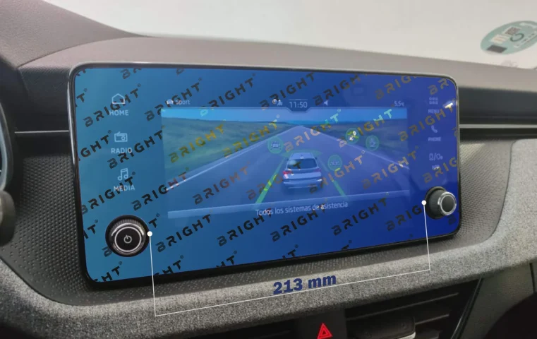 skoda-kamiq-2023-12-5-multymedia-v2