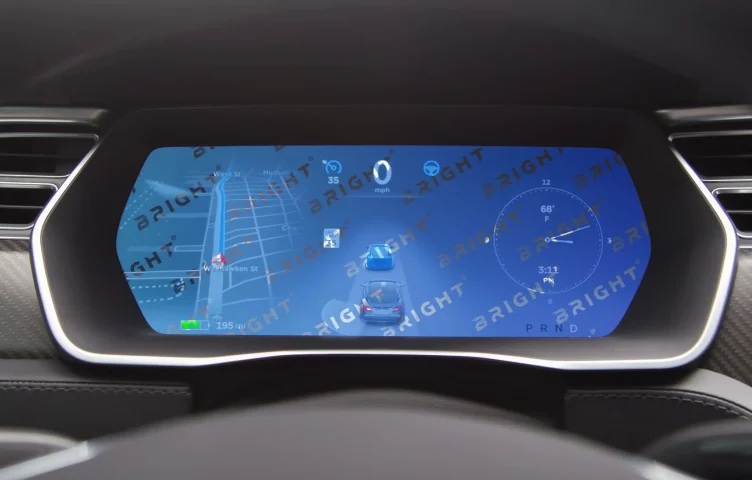 tesla-model-x-2015-11-8-panel-pryladiv