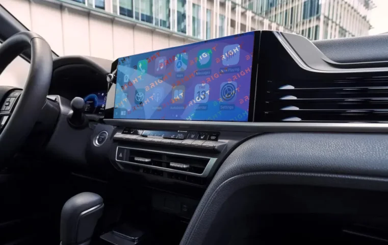 toyota-camry-2024-13-4-multymedia