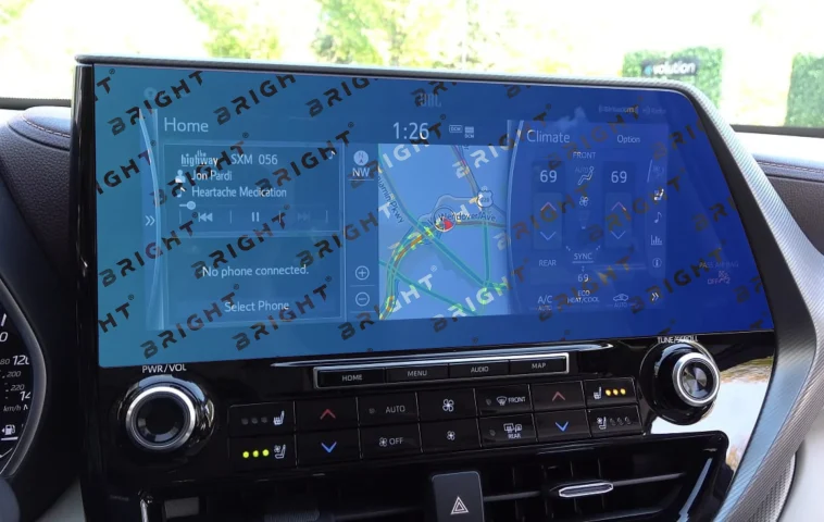 toyota-highlander-2020-2022-17-multymedia