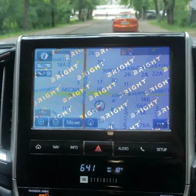 toyota-land-cruiser-200-2017-2021-9-multymedia