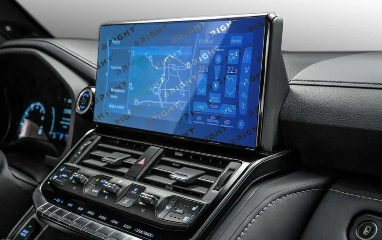 toyota-land-cruiser-300-2021-2024-13-9-multymedia