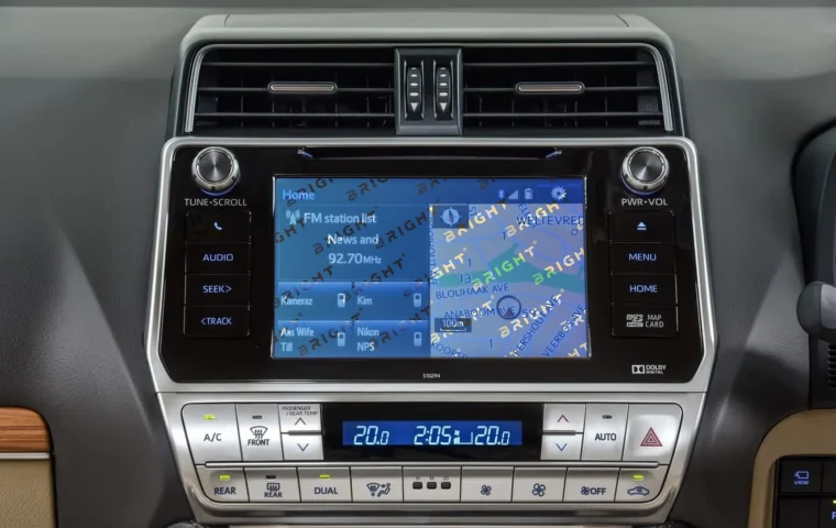 toyota-prado-2018-2019-8-multymedia
