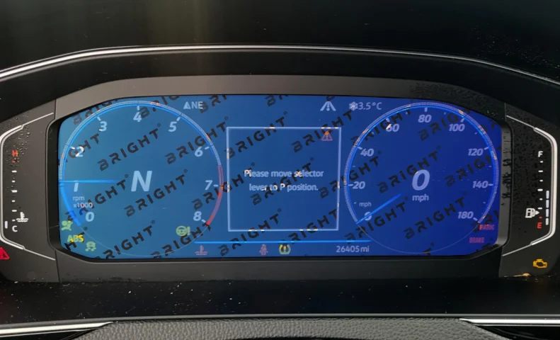 volkswagen-arteon-2020-2025-10-9-panel-pryladiv