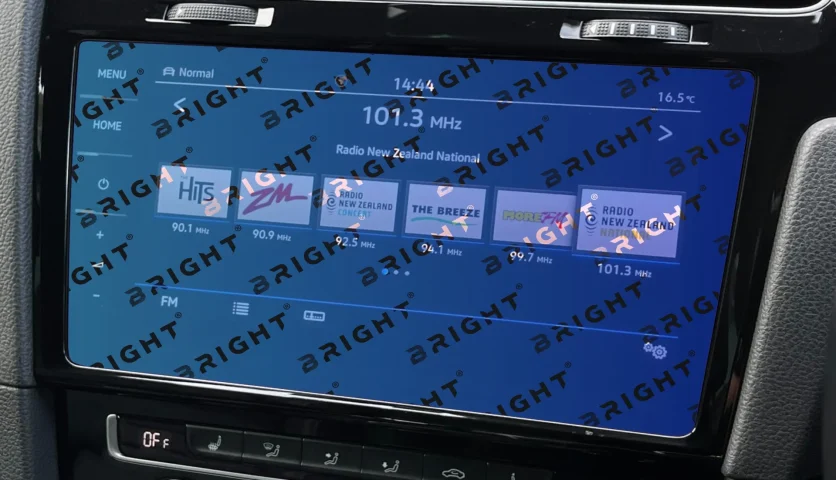 volkswagen-golf-2017-2020-11-4-multymedia-v1