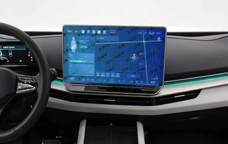 volkswagen-id.-unyx-2024-8-7-multymedia