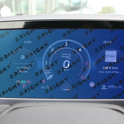 volkswagen-passat-2023-16-panel-pryladiv