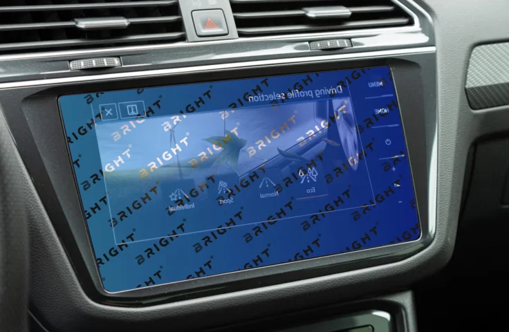 volkswagen-tiguan-2017-2023-11-4-multymedia