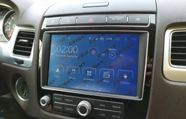 volkswagen-touareg-2010-2017-7-9-multymedia