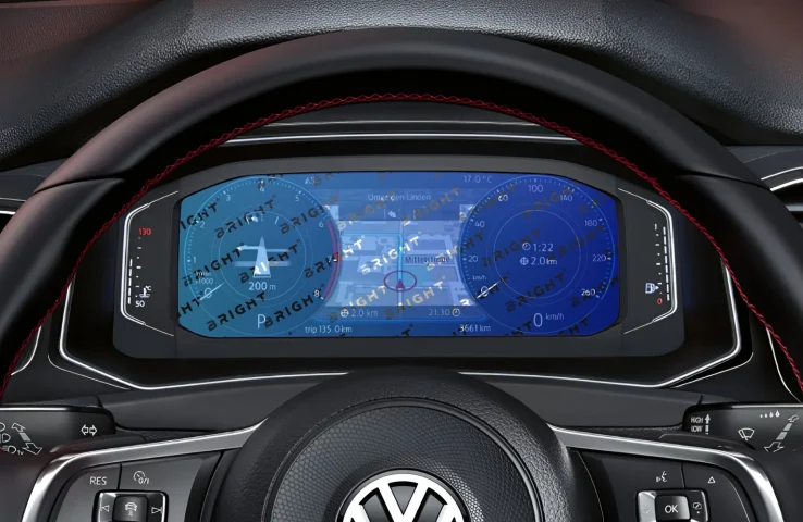volkswagen-touran-2017-9-9-panel-pryladiv