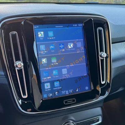 volvo-xc40-2017-8-9-multymedia